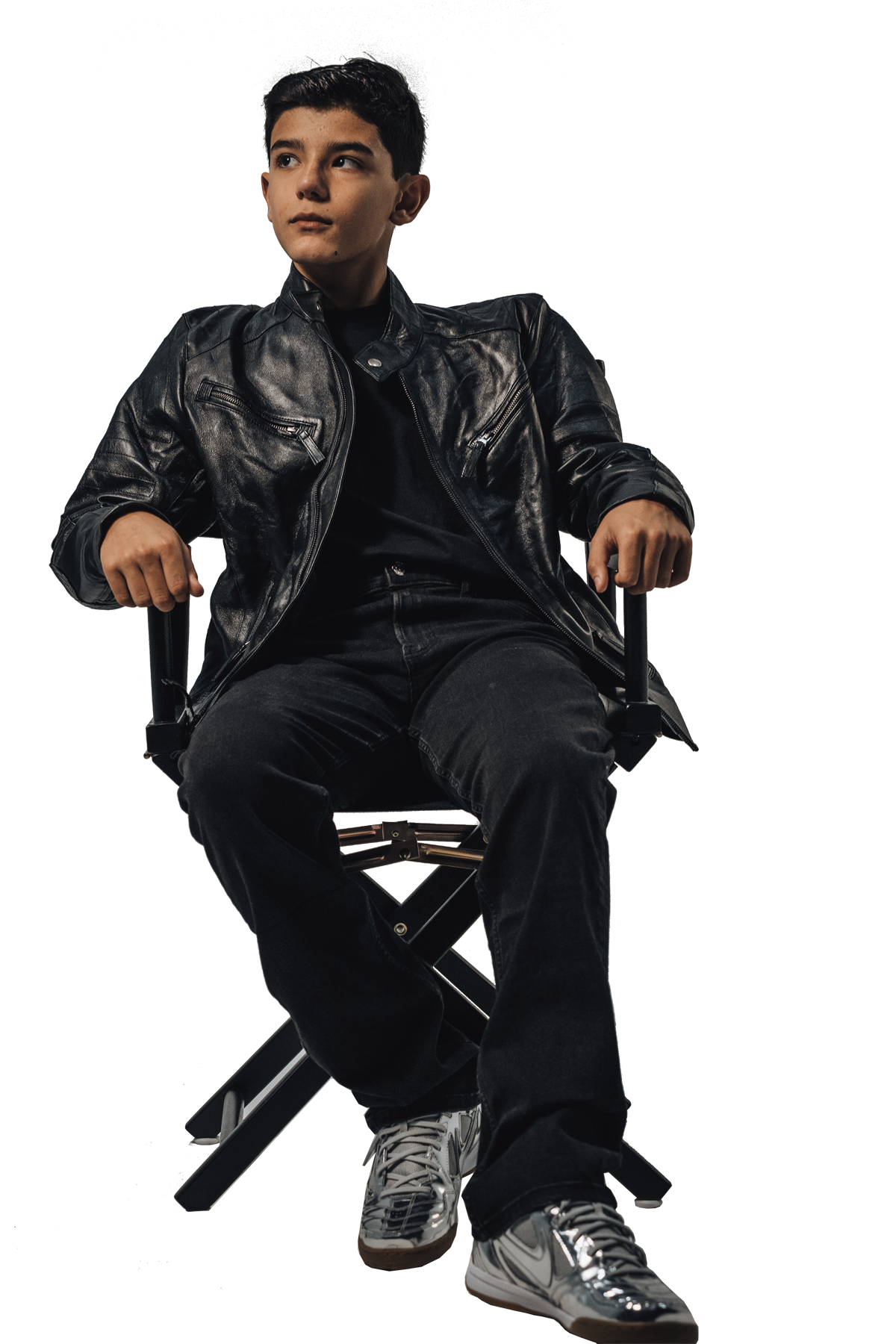 Bruno Simoes Lima seated – official portrait